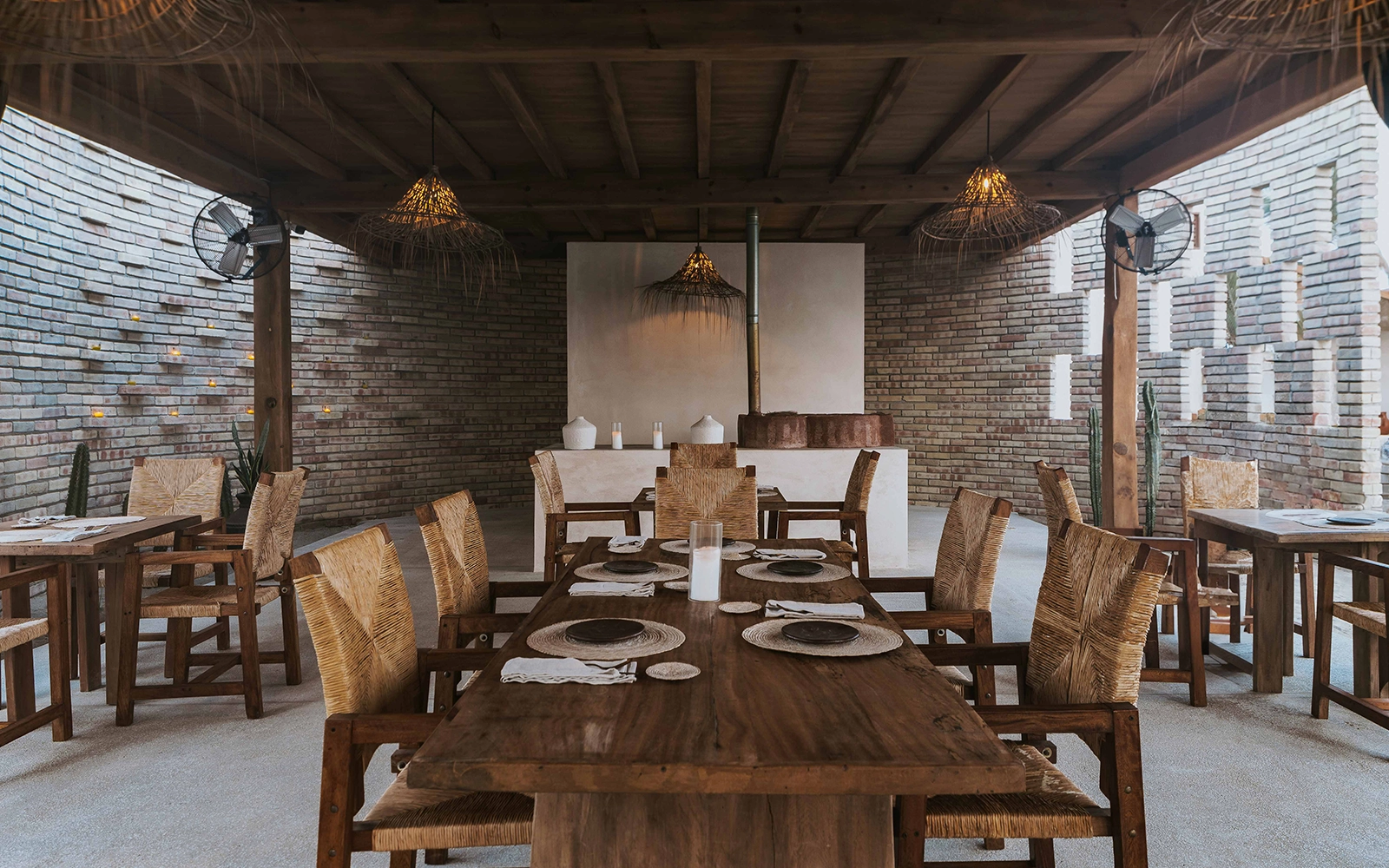 Beachfront dining at Mesa Del Sol restaurant, Casa Yuma